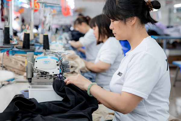 workout clothing factory